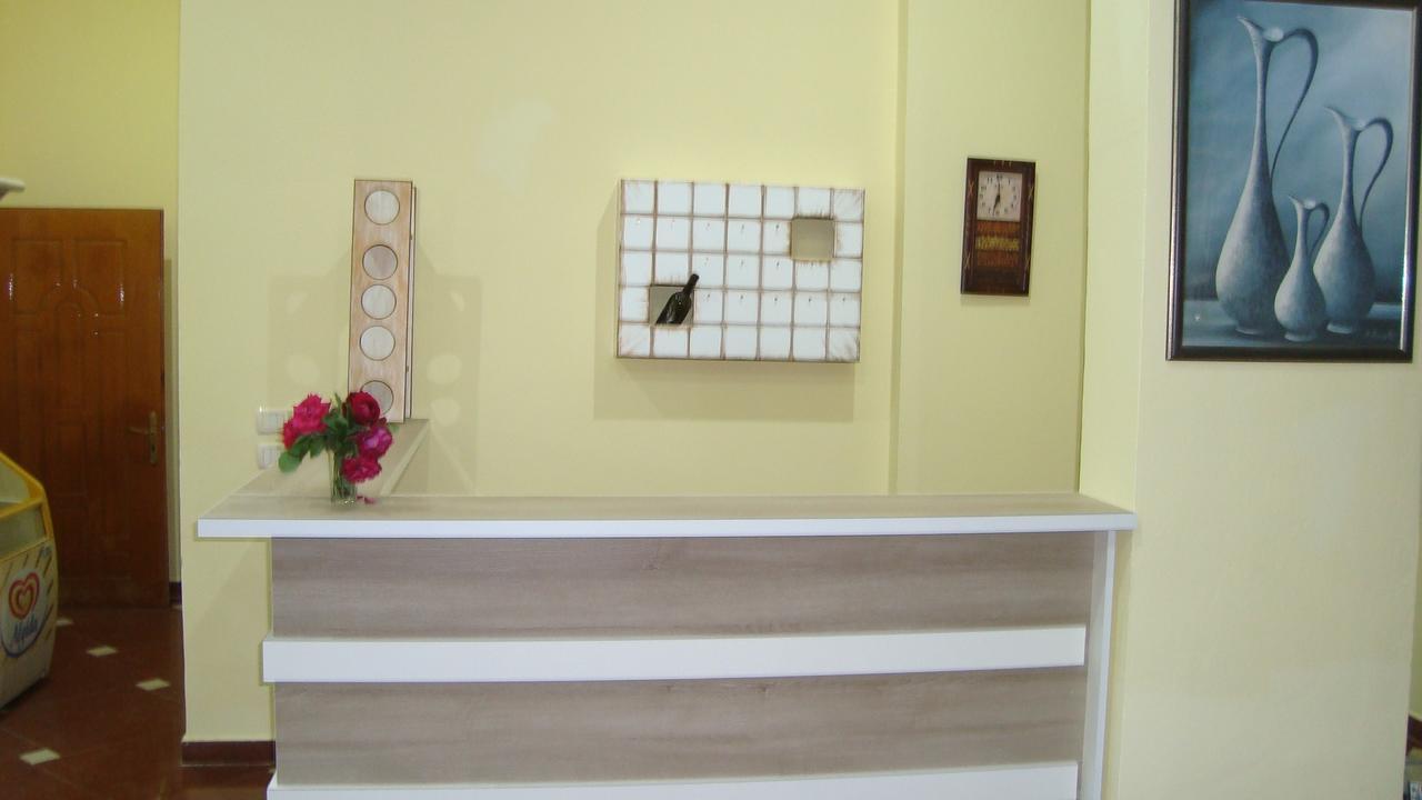 Hotel Blendi Durrës 外观 照片
