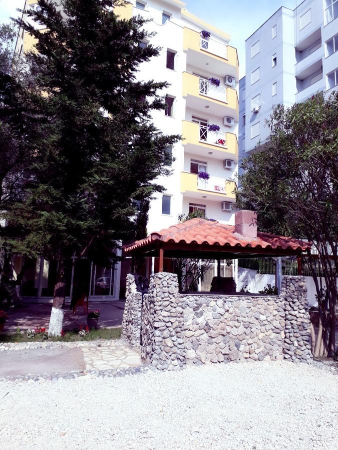 Hotel Blendi Durrës 外观 照片
