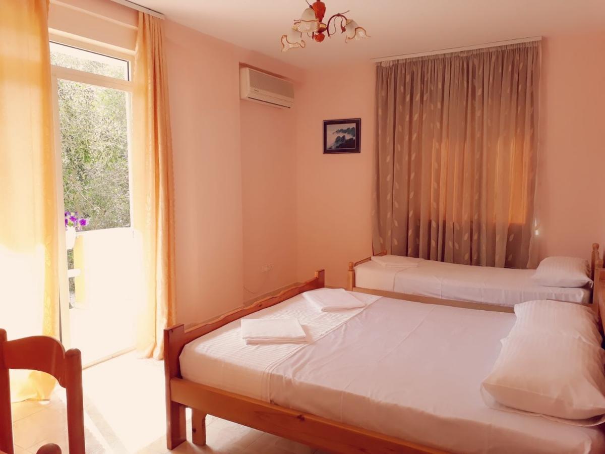 Hotel Blendi Durrës 外观 照片