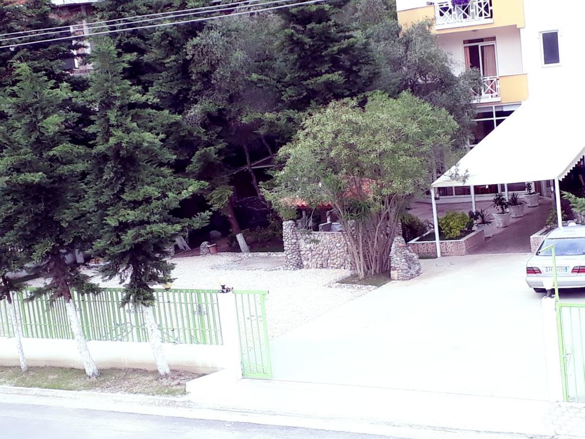 Hotel Blendi Durrës 外观 照片