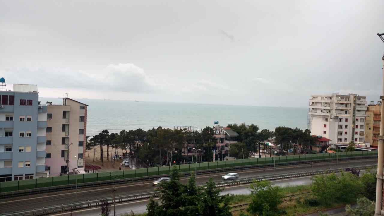 Hotel Blendi Durrës 外观 照片