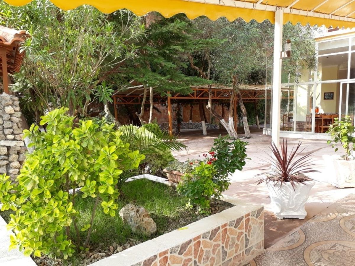 Hotel Blendi Durrës 外观 照片