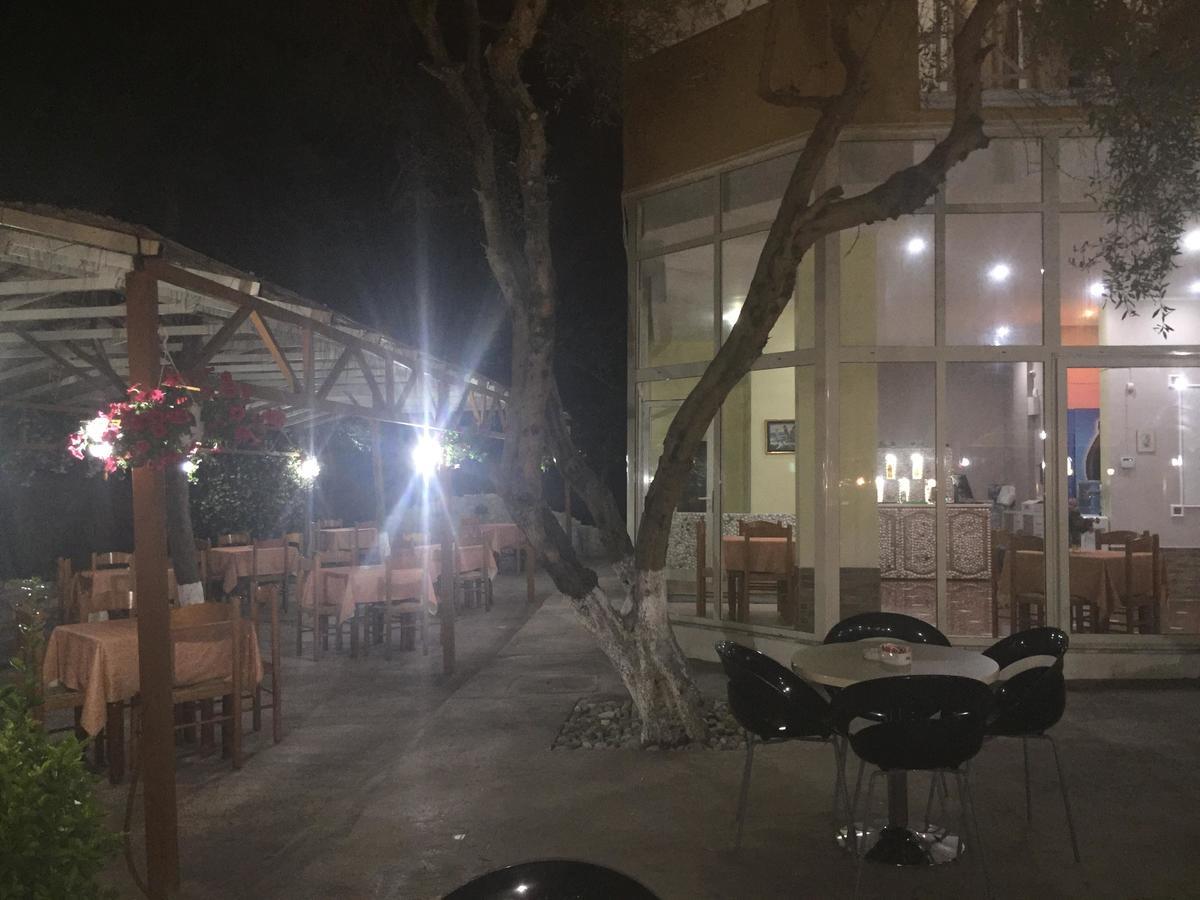 Hotel Blendi Durrës 外观 照片